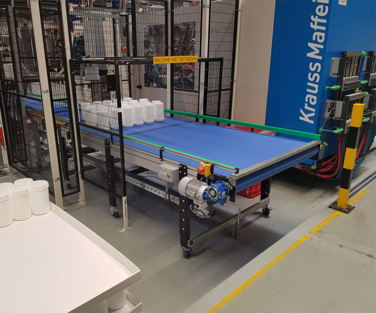 Application of an aluminium belt conveyor type N114