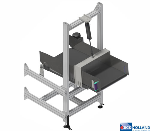 Folding section with belt conveyor