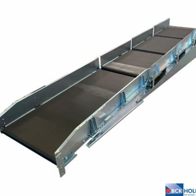 245670 Bandtransporteur type BS99 met speciaal onderstel 245670 Bandtransporteur type BS99 met speciaal onderstel