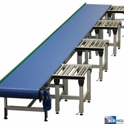 234689 Mattop Transporteur met 4 zwaartekracht Rollenbanen