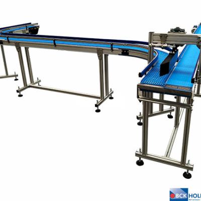 256399 Mattop transporteur C83 met bocht van 90 graden 256399 Mattop transporteur C83 met bocht van 90 graden