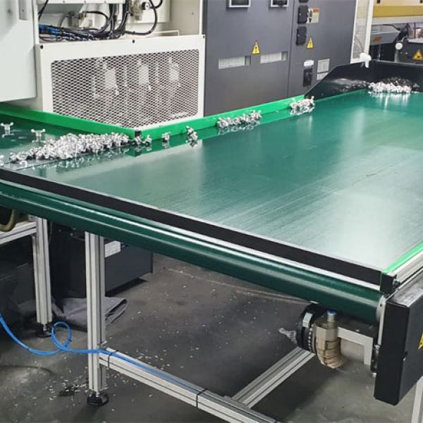 Buffering of metal products