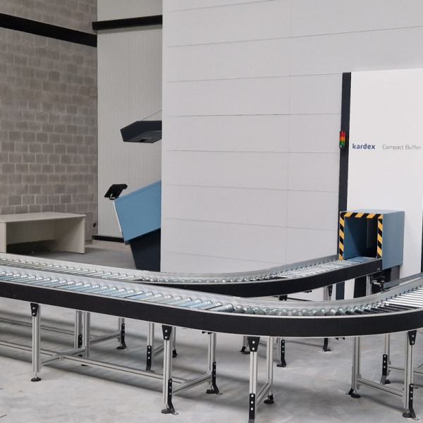 Roller conveyors at a Kardex storage system.