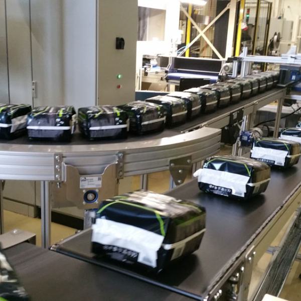 Transport of packaging
